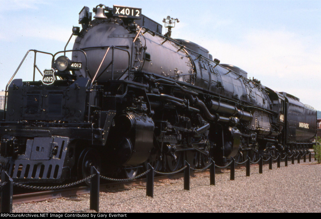 UP 4-8-8-4 #4012 - Union Pacific